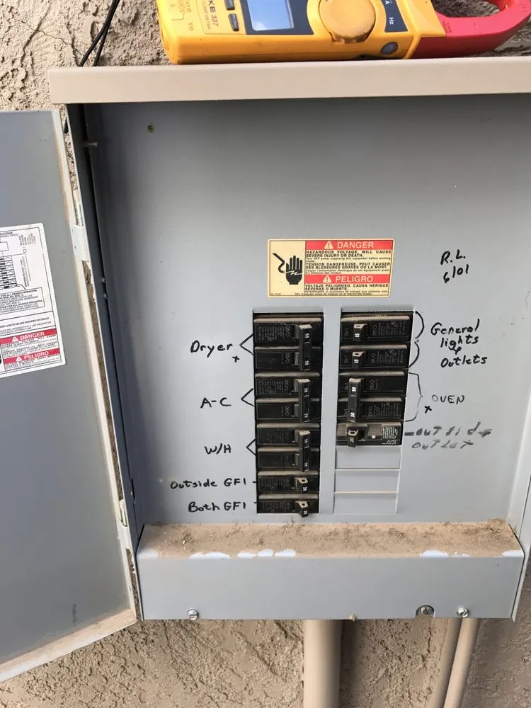 Slide of Electric ArtTech