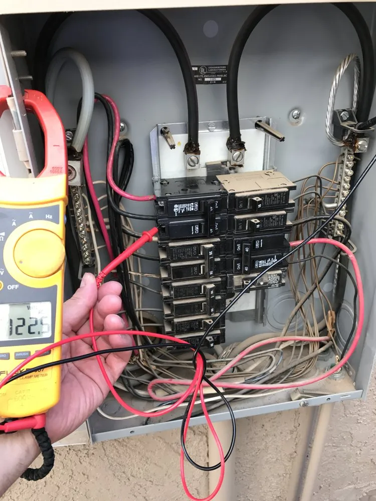 Slide of Electric ArtTech