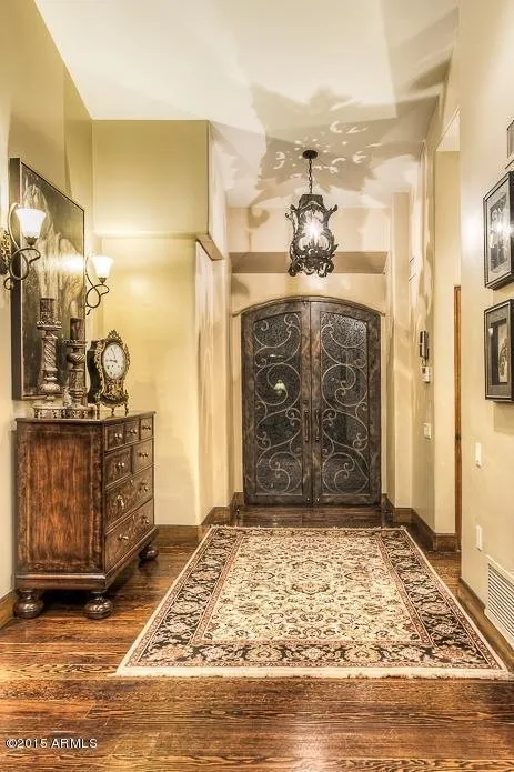 Slide of Electric ArtTech