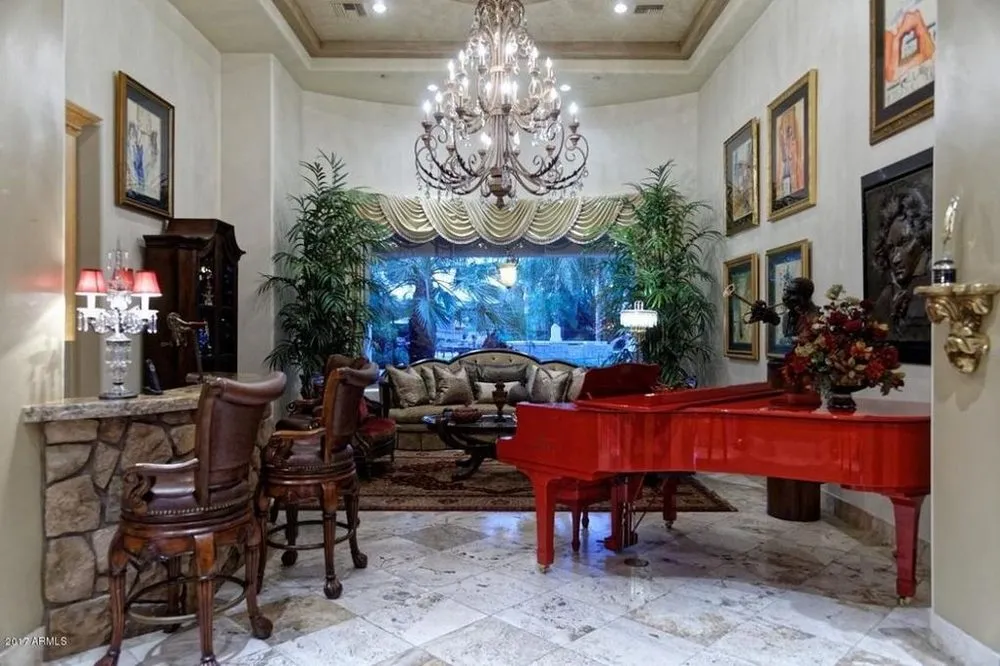 Slide of Electric ArtTech