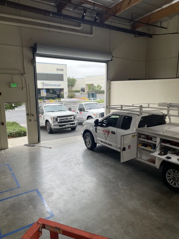 Slide of Electric Brothers