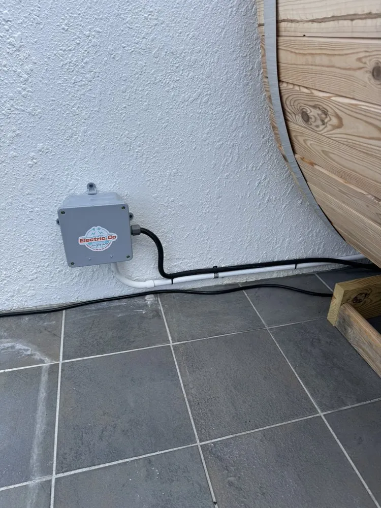 Certified outlet and switch repair service in Loxahatchee, FL - Electric Co Solutions