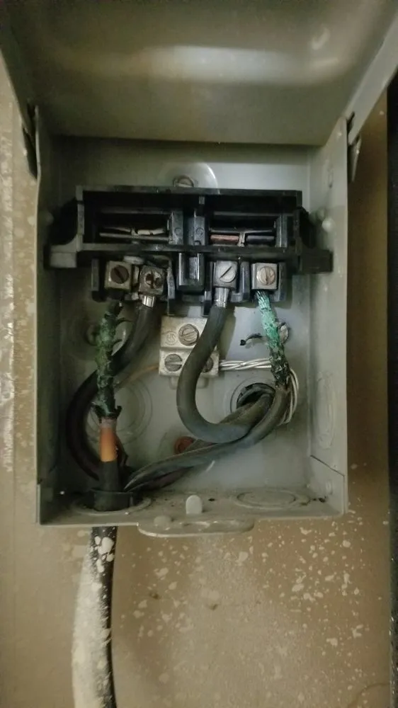 Slide of Electric Connection Services