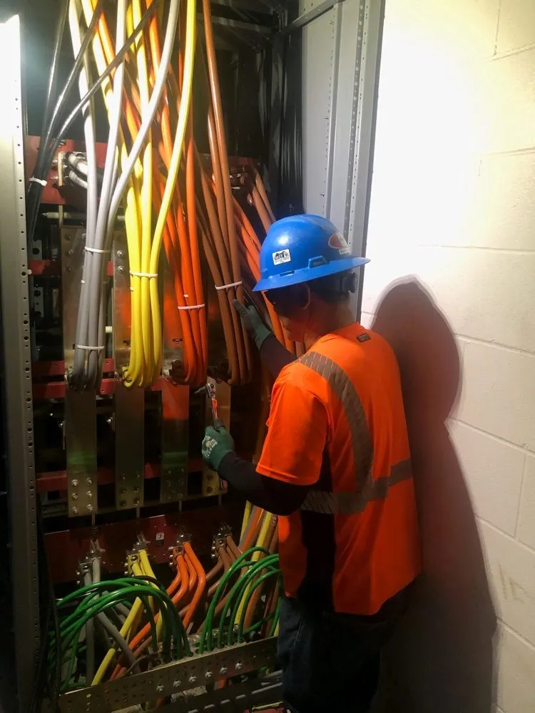 Slide of Electric Contractors