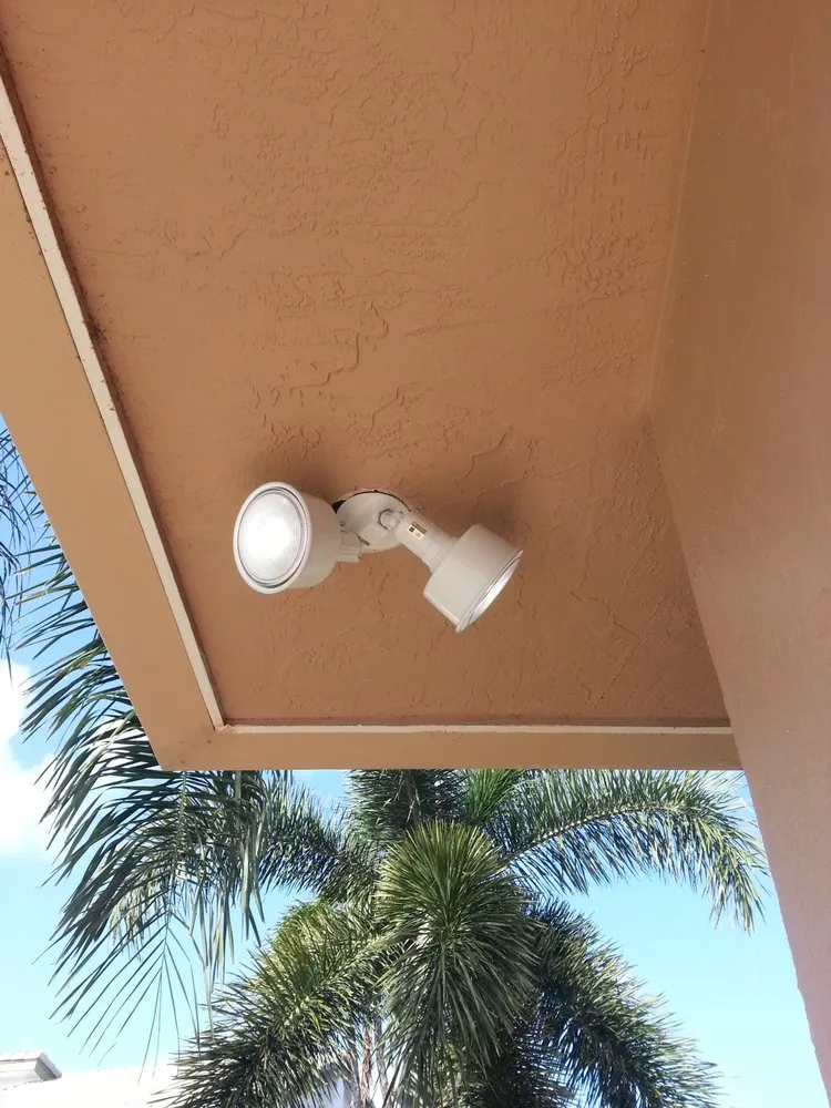 Slide of Electric Experts