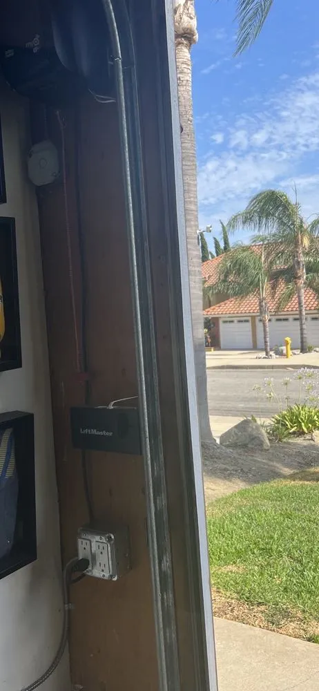 Affordable circuit breaker repair service in , - Electric FX Corp