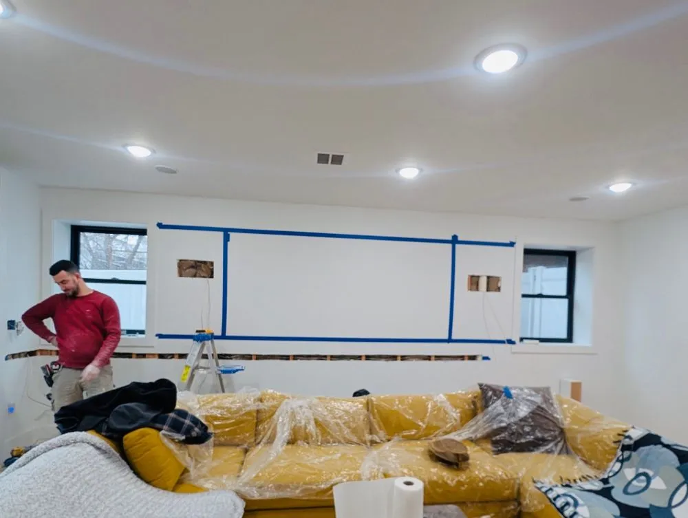 Slide of Electric Mont