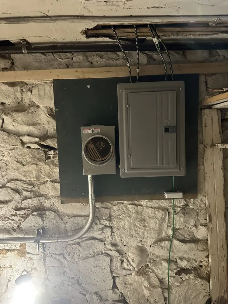 Slide of Electric Mont