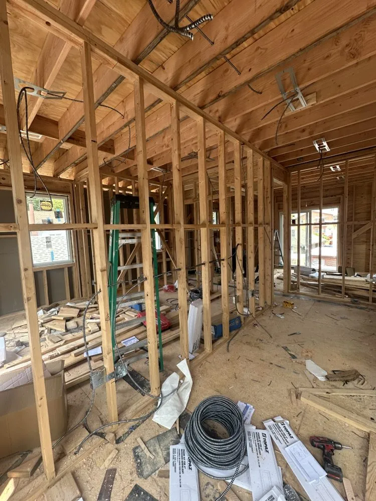 Slide of Electric Mont