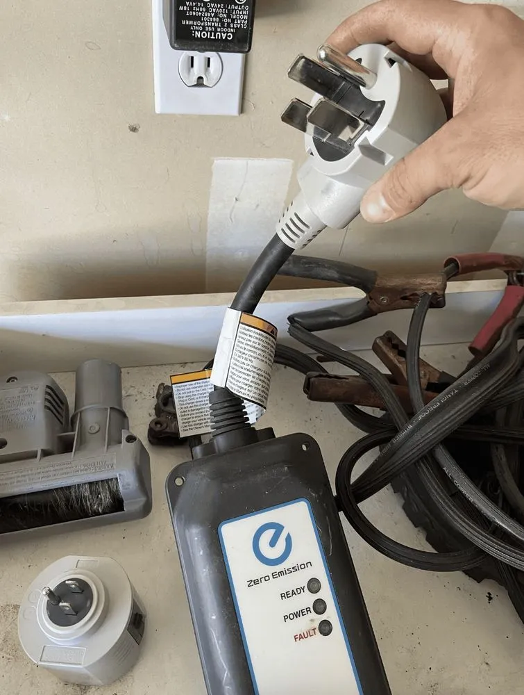 Slide of Electric Now