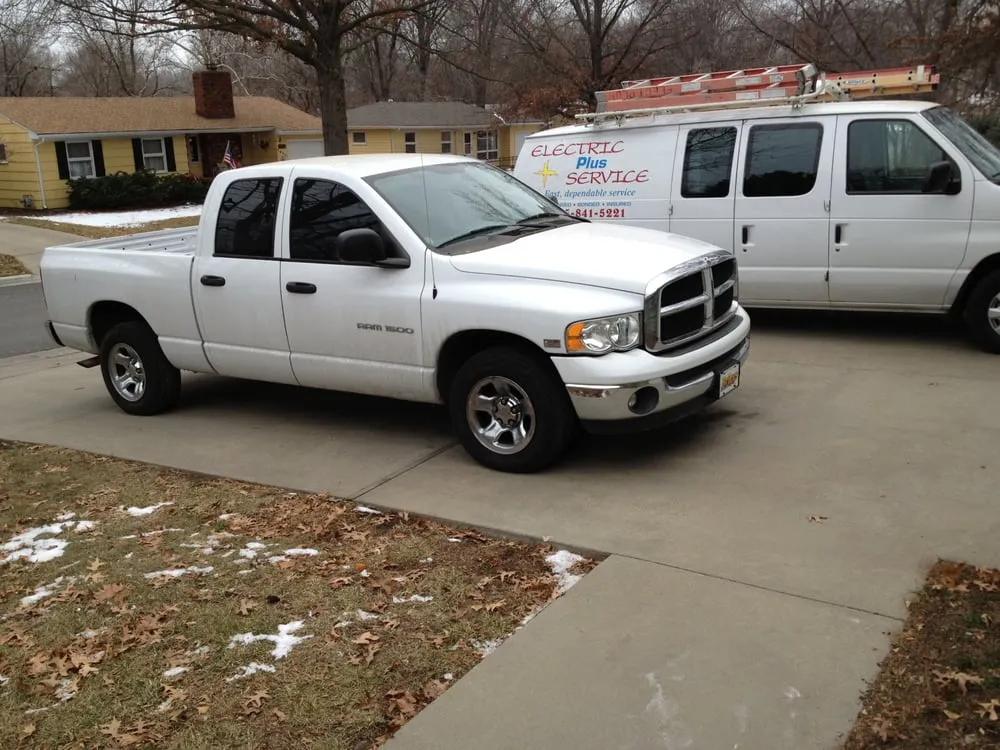 Slide of Electric Plus Service