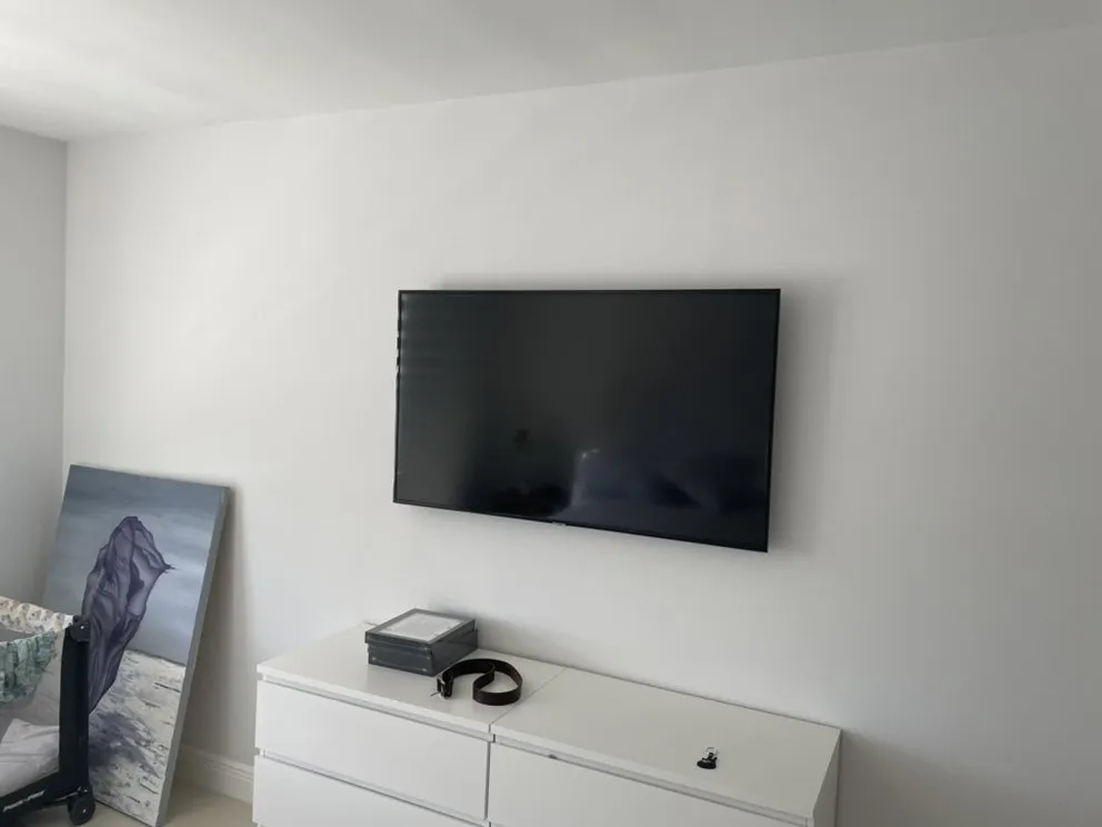 Slide of Electric Q Services