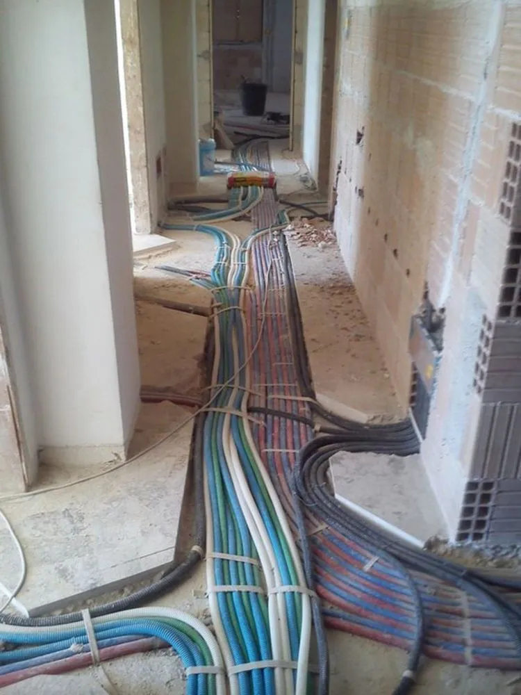 Slide of Electric Repair Pros