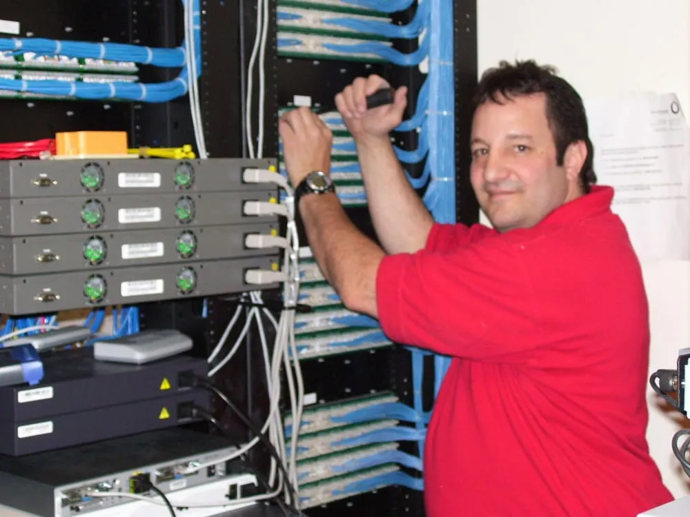 Slide of Electric Security Technologies