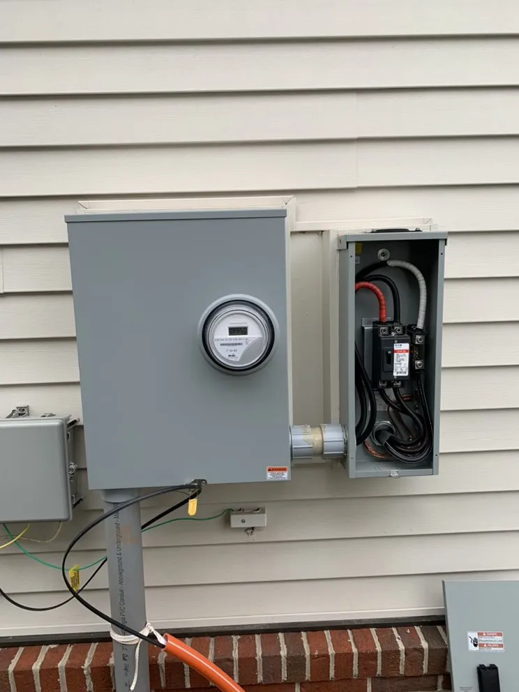 Slide of Electric Shockingly Good Service