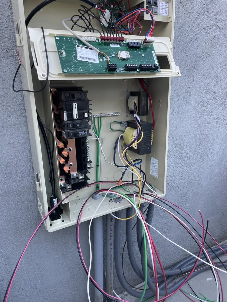 Slide of Electric Superior Solutions