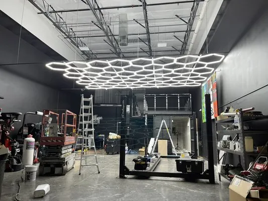 Electric Wave Electricians Logo