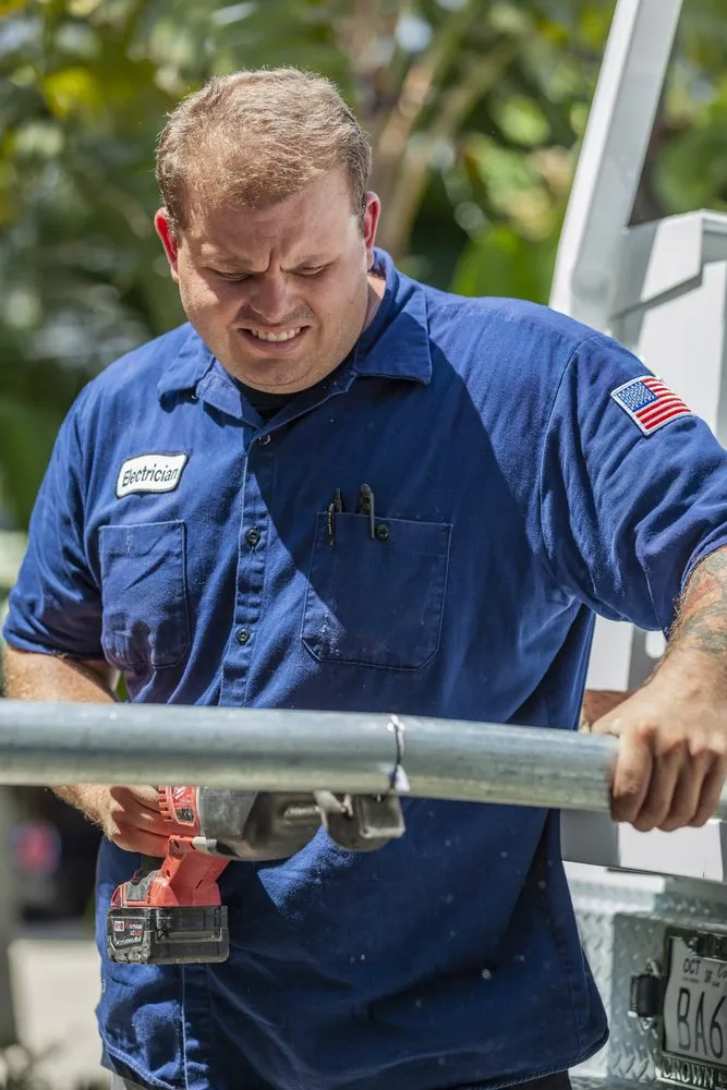 Slide of Electric Wire Services - Long Beach