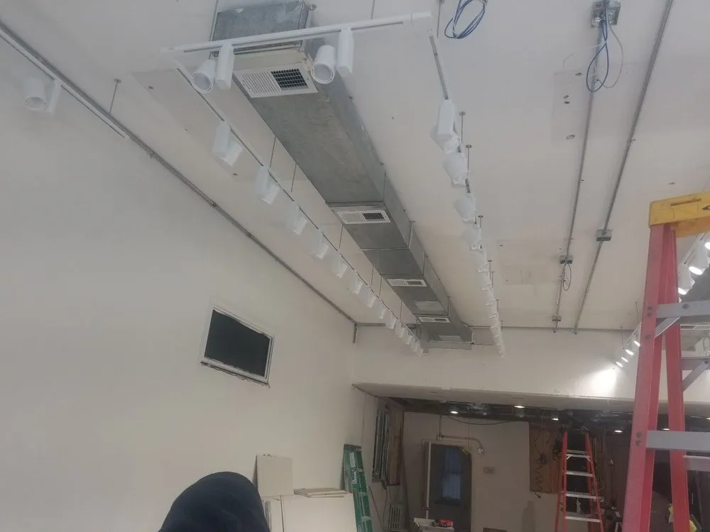 Affordable circuit breaker repair experts serving Berkley, IL - Electric Work Force