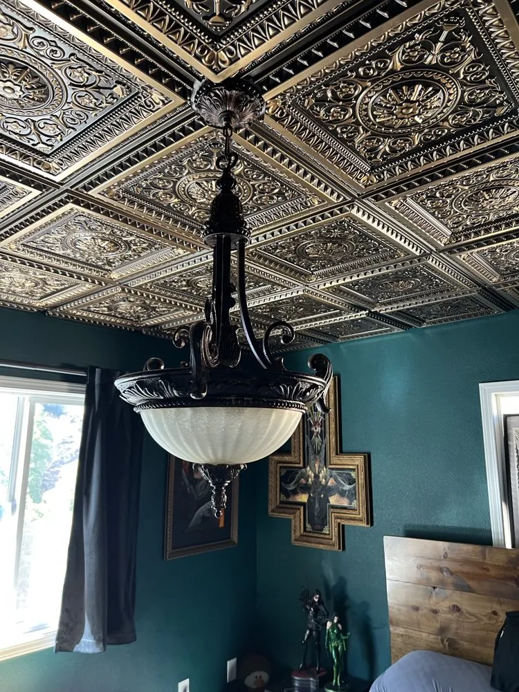 Slide of Electric Yeti