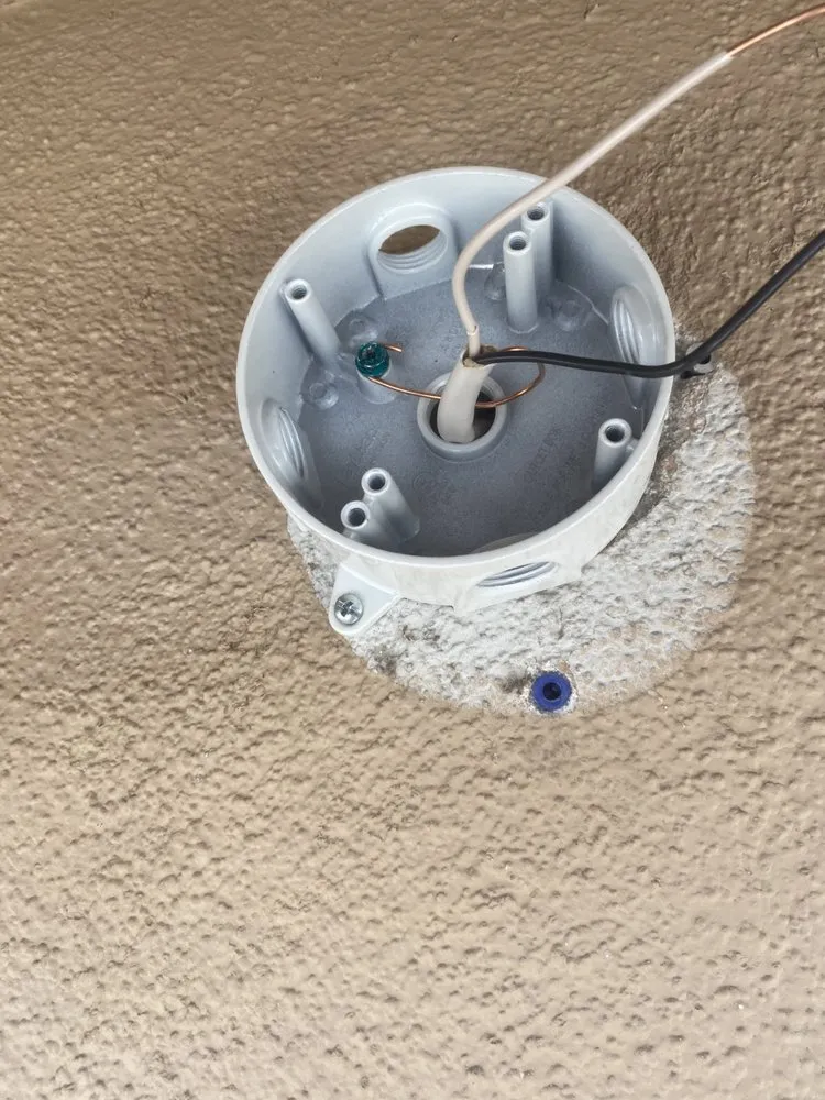 Slide of Electrical 562