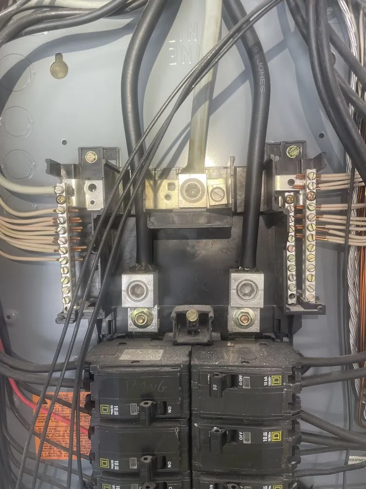 Licensed electrician providing lighting installation in , 