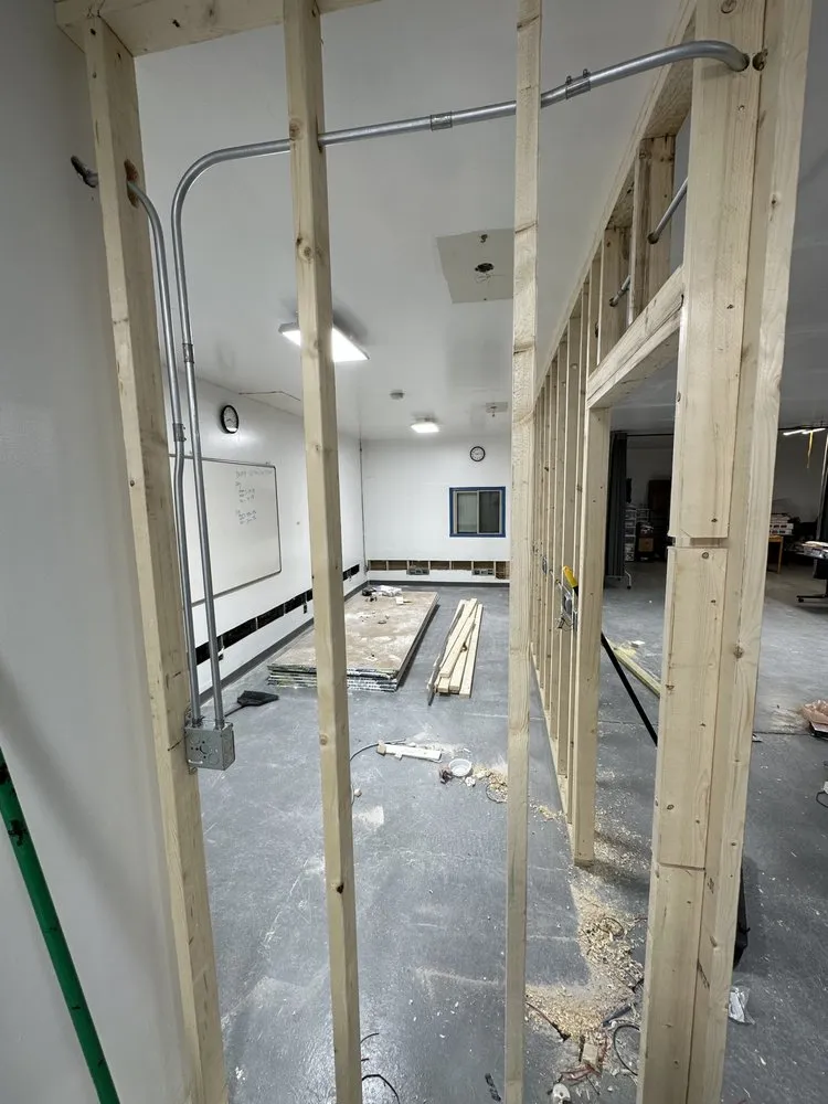 Slide of Electrical Labor