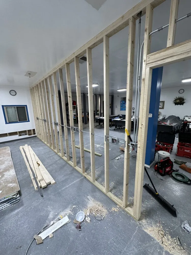 Slide of Electrical Labor