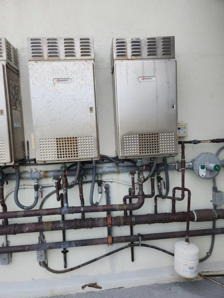 Emergency circuit breaker repair service in ,  - Electrical Master System