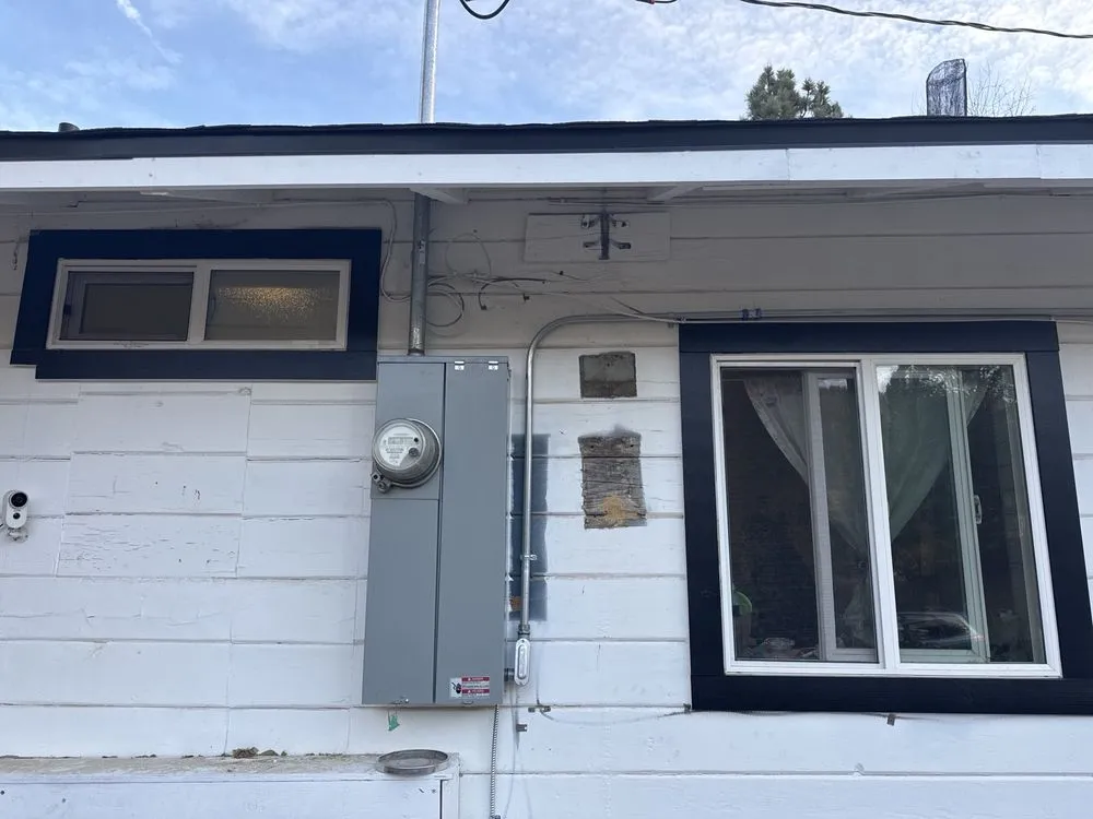 Slide of Electrical Pros