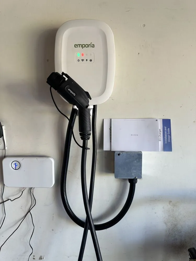 Slide of Electrical Pros