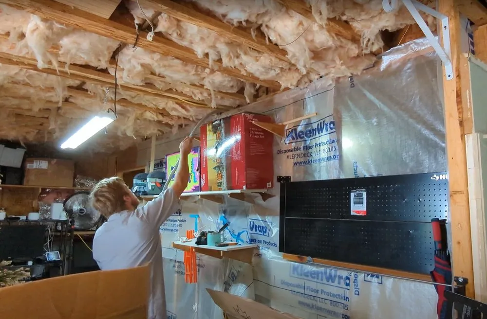 Slide of Electrical Pros