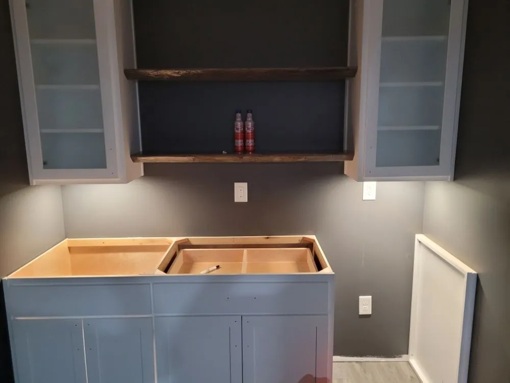 Slide of Electrical Pros