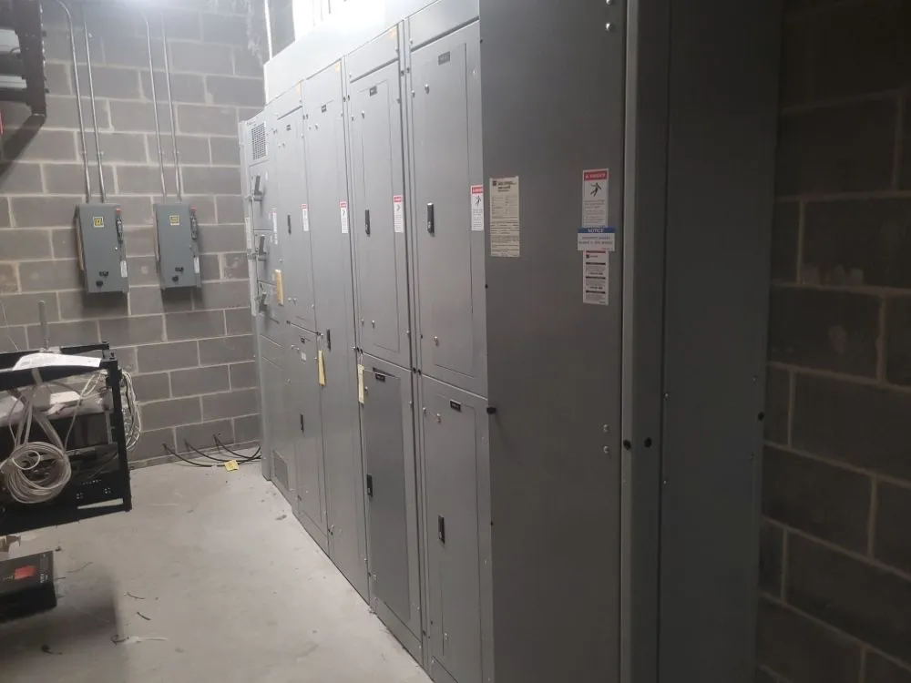 Slide of Electrical Pros