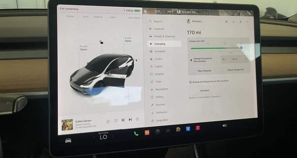 Reliable electrician providing panel upgrade in , 