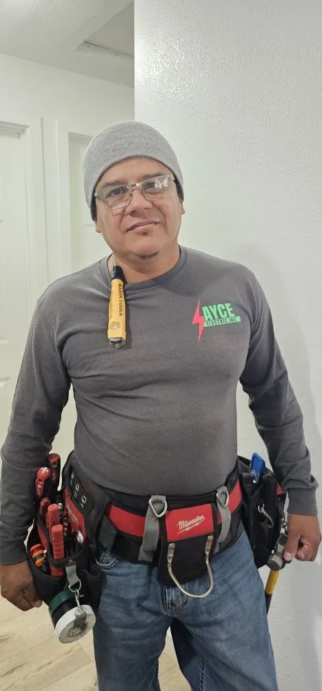 Slide of Electrical Services 24/7