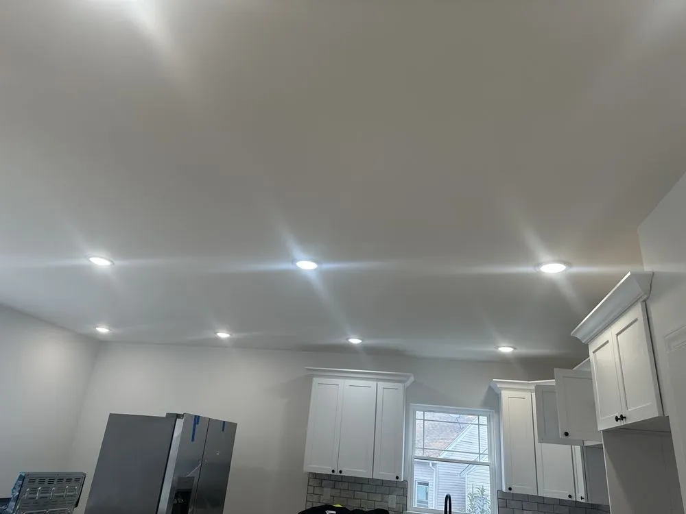 Slide of Electrical Services Lopez