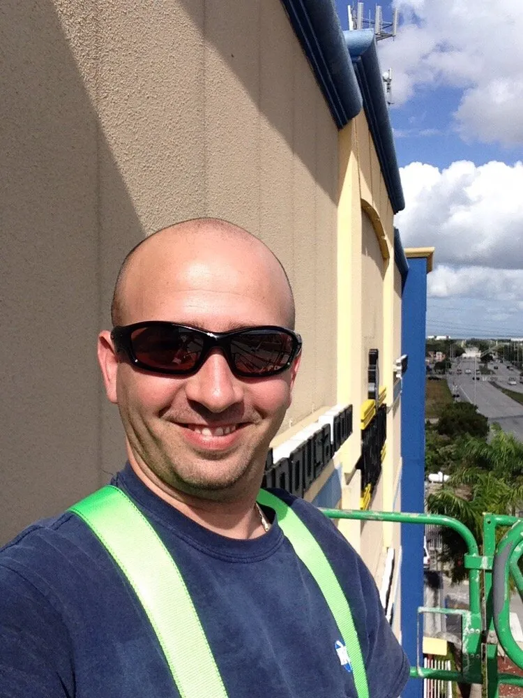 Slide of Electrical Services Unlimited