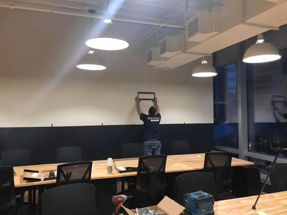 Trusted circuit breaker repair service in ,  - Electrical Services Unlimited