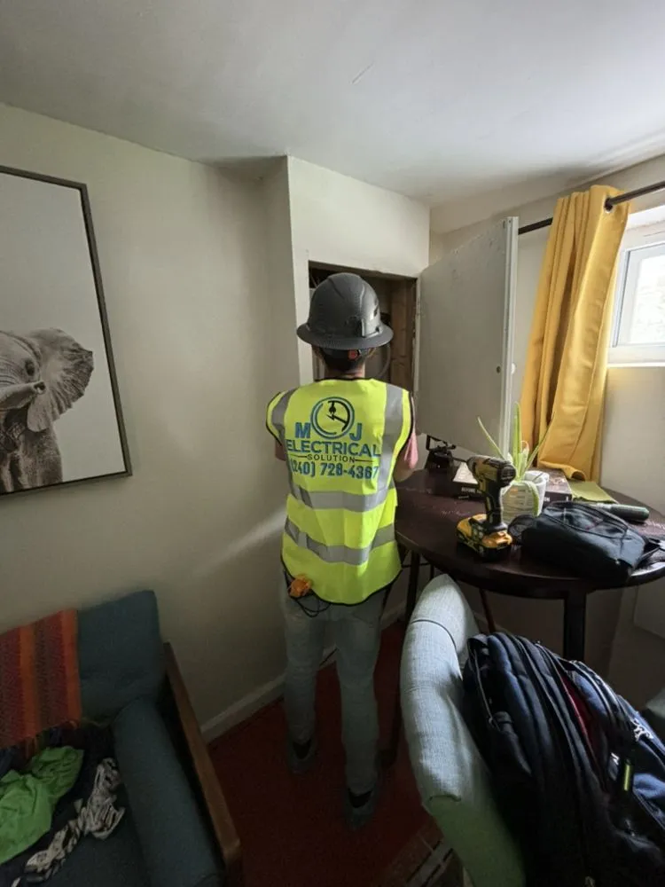 Expert outlet and switch repair experts serving , - Electrical Solution M & J