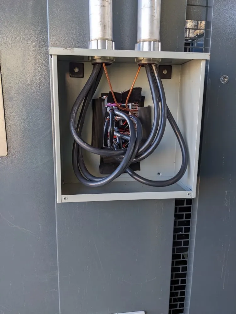 Emergency panel upgrade in ,  by ELECTRICAL TEAM 6