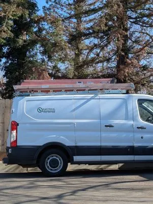 Electrical Tech Solutions Logo