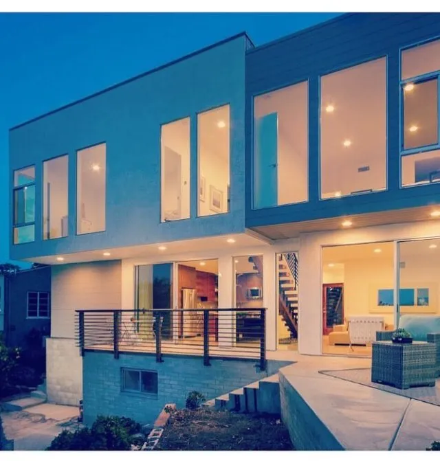 Slide of Electricalifornia