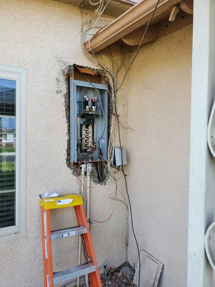 Slide of Electrical’s Finest