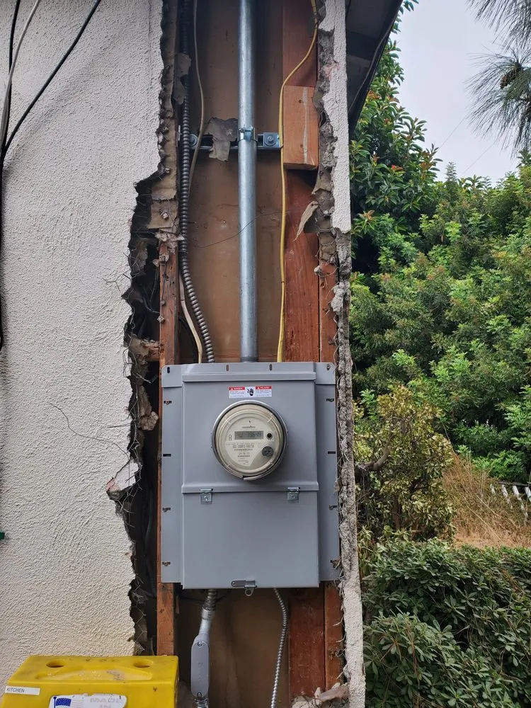 Slide of Electrical’s Finest