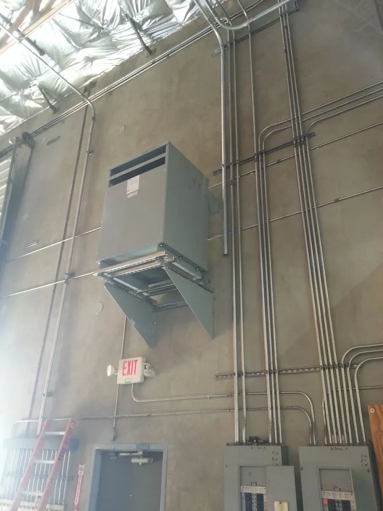 Slide of Electricalsmith