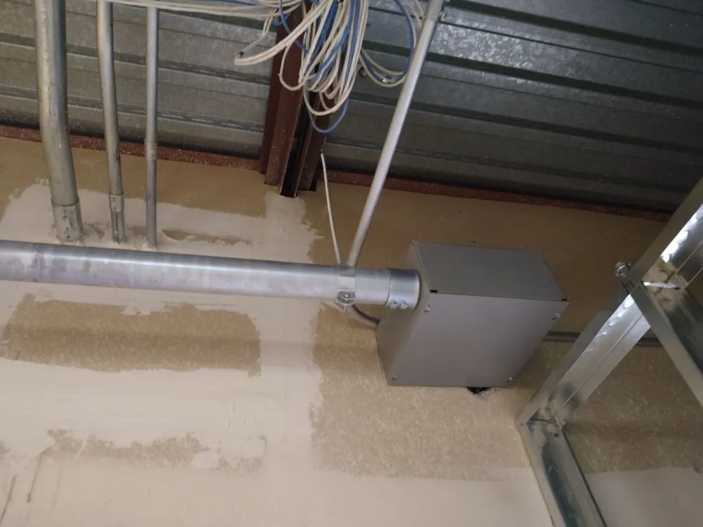 Slide of Electricalsmith