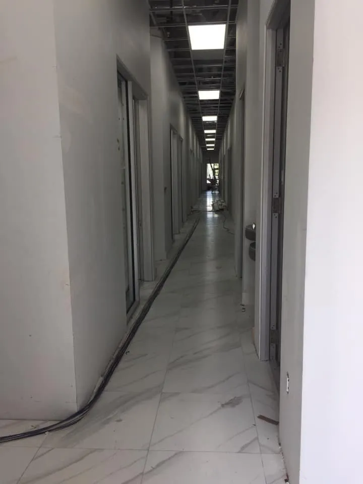 Slide of Electrician 24 hours