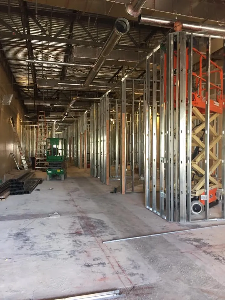 Slide of Electrician 24 hours