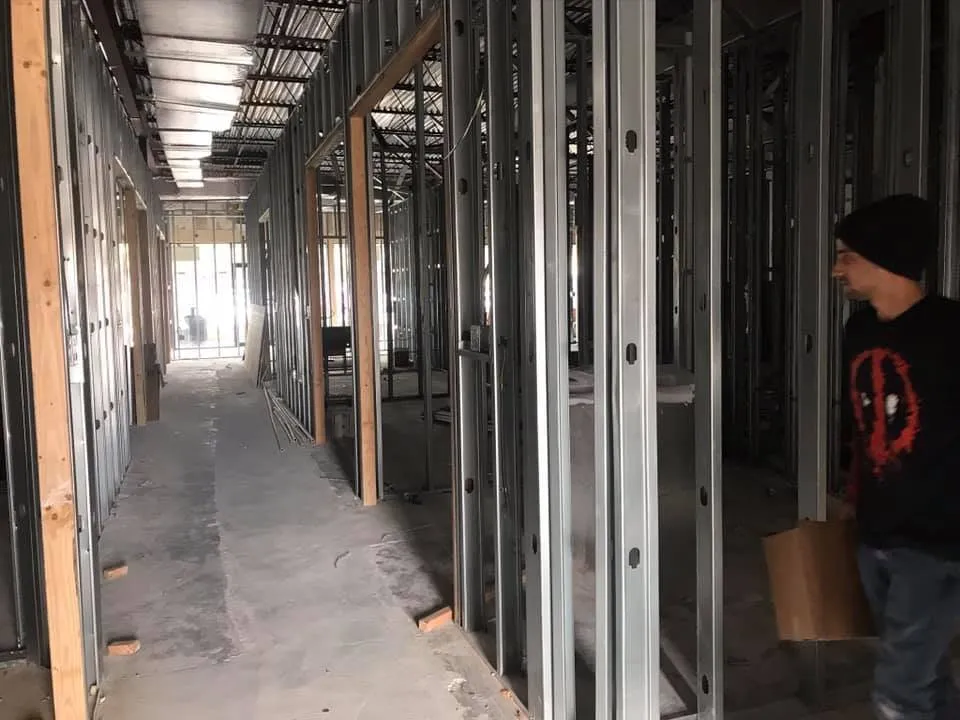 Slide of Electrician 24 hours